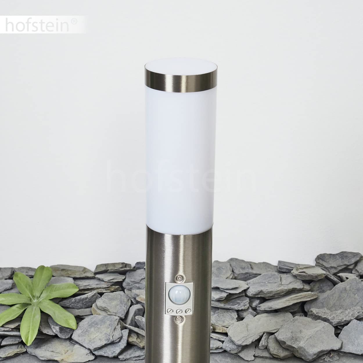 Lampada da esterno Sessa con rilevatore di movimento e presa di corrente, base in metallo/plastica in nichel opaco/bianco, luce di percorso 45,5 cm, lampada da giardino, E27, IP44,senza lampadina/e