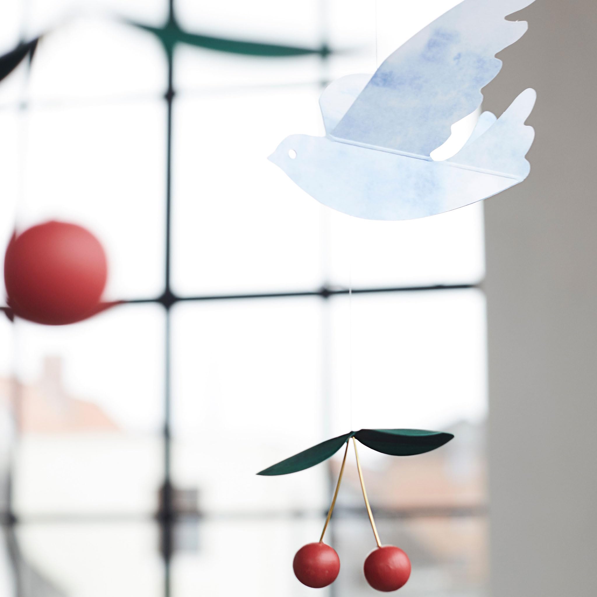 Amazon | モビール 北欧 デンマーク製 Cherry Bird フレンステッド