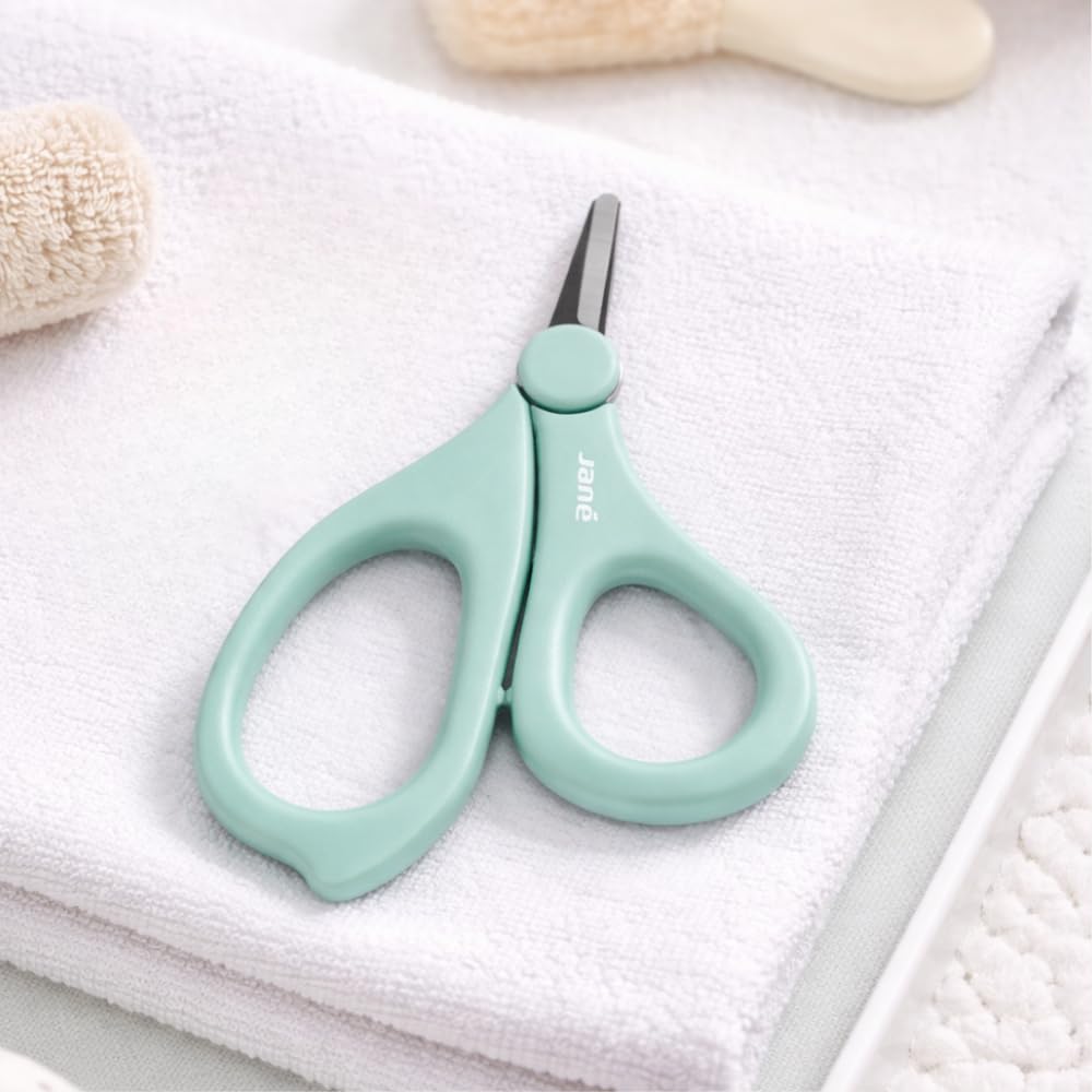 Jané Tijeras Cortauñas para Bebé y Recién Nacido, Punta Redondeada y Hoja Corta, Acero Inoxidable, Ergonómico, con Capuchón de Seguridad, Verde — view 2