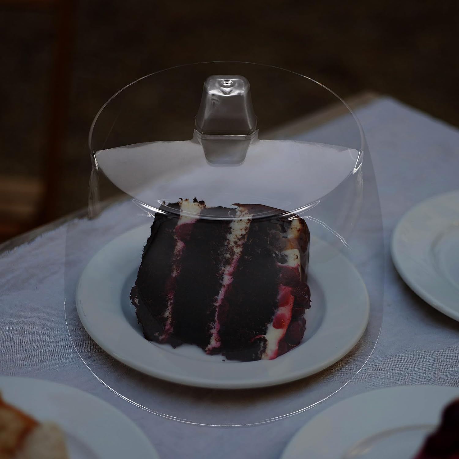 Yardwe Acrylic Cake Dome Cover for Desserts and Cheese, Portable and Easy to Clean Food Cloche Lid for Home Use and Party Display