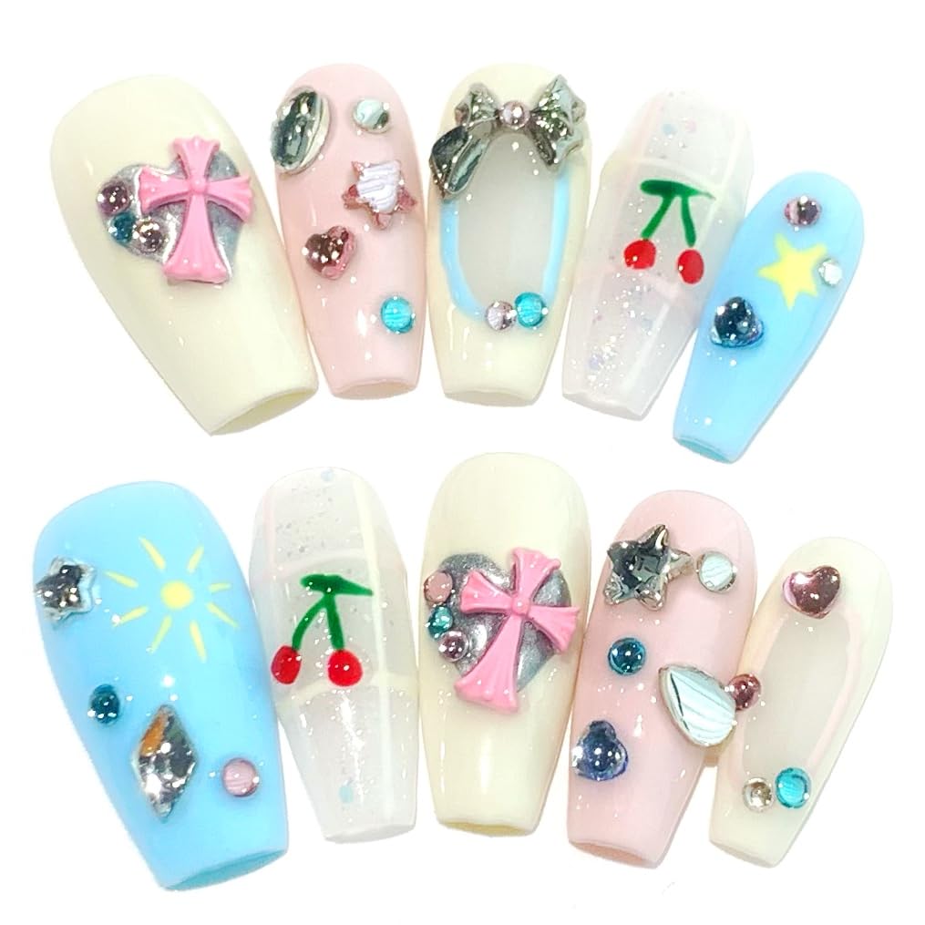 Amazon | C-cute手作りネイルチップ ミディアムオーバル ゆめかわ