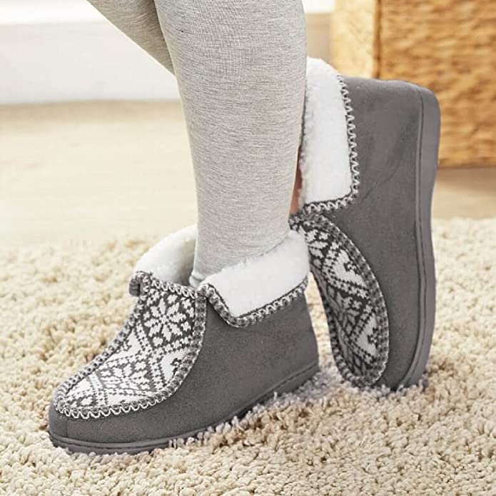 DONSON-Women-Winter-Home-Slippers-Warm-Knitted-Boots-Fluffy-Snowflakes-Slippers-with-Anti-Skid-Sole-Ankle-Bootie-Winter-Shoes-for-Indoor-Outdoor-Free-Size
