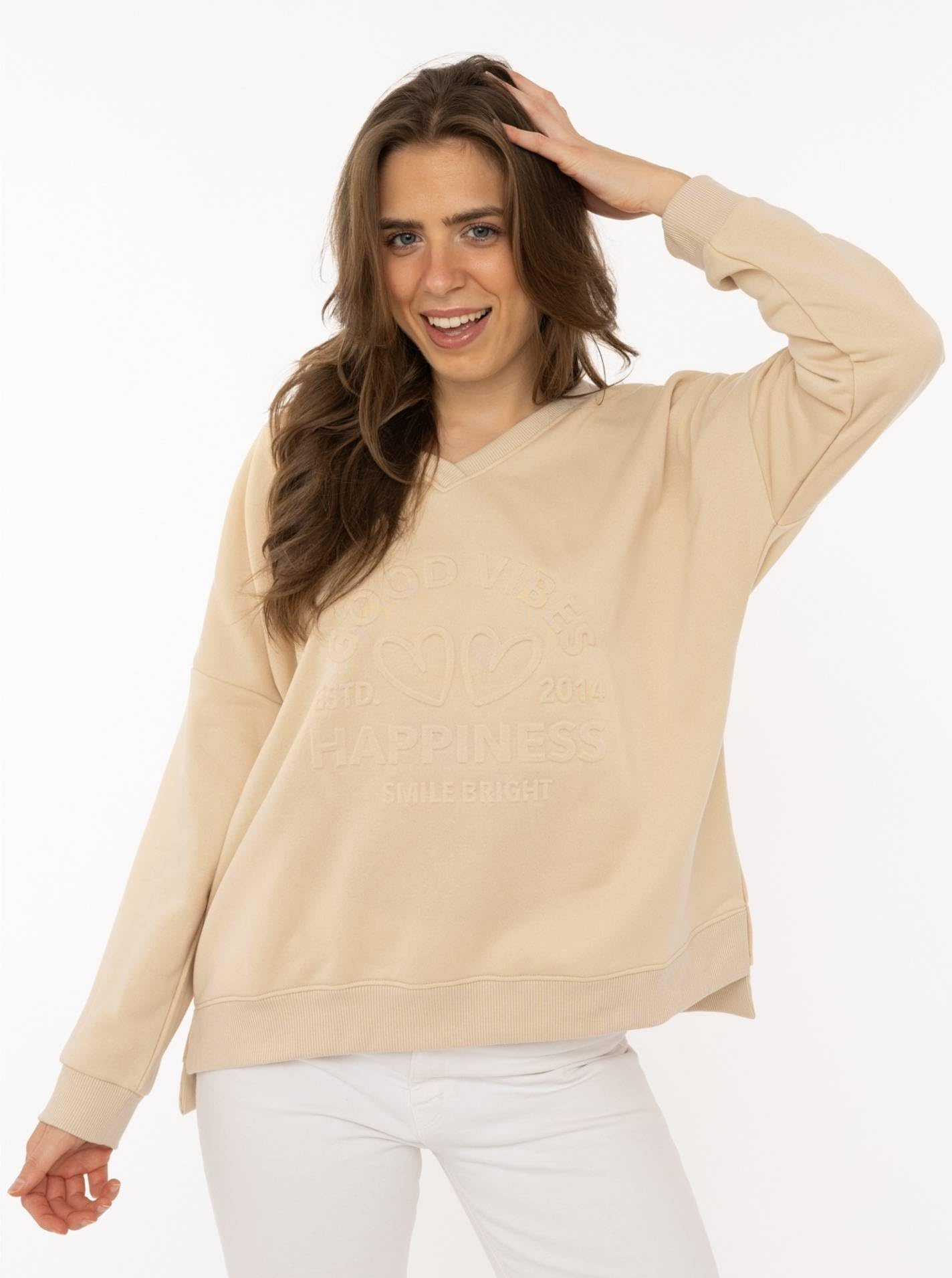 Zwillingsherz Good Vibes Damen Sweatshirt mit 3D-Prägung – Moderner Langarm Sweater mit Statement Schriftzug und Herzmotiv – Lässiger Pullover für Freizeit Alltag Loungewear Herbst Winter