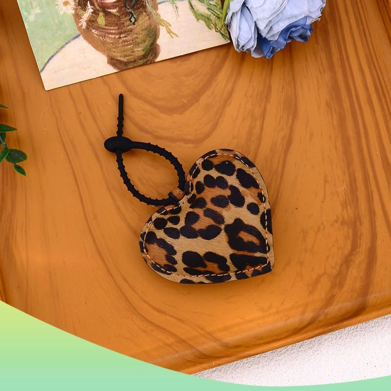 Vintage Heart Charm Leopard Keychains for Women Girls Y2k Animal Leopard Print Keychain for Purses Bag Charms for Handbags Tote Bags Y2k Heart Accessories for Women Girls Trendy Car Keys Keychain - Image 6