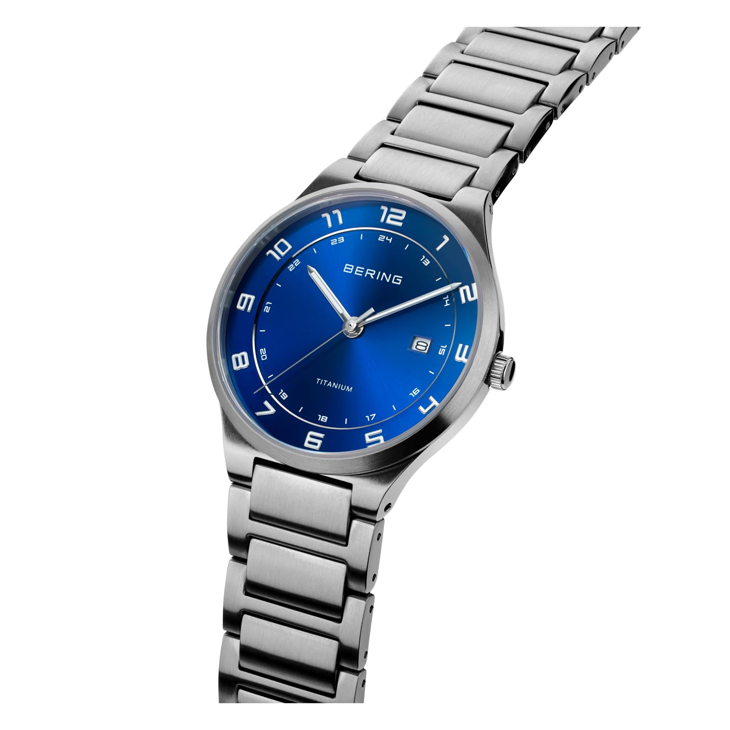 BERING Męski zegarek kwarcowy | zegarek na rękę z tytanową kopertą w kolorze srebrnym o średnicy 40 mm z niebieską tarczą | bransoleta tytanowa | 10 ATM | 15139-707