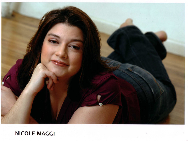 Author image of Nicole Maggi