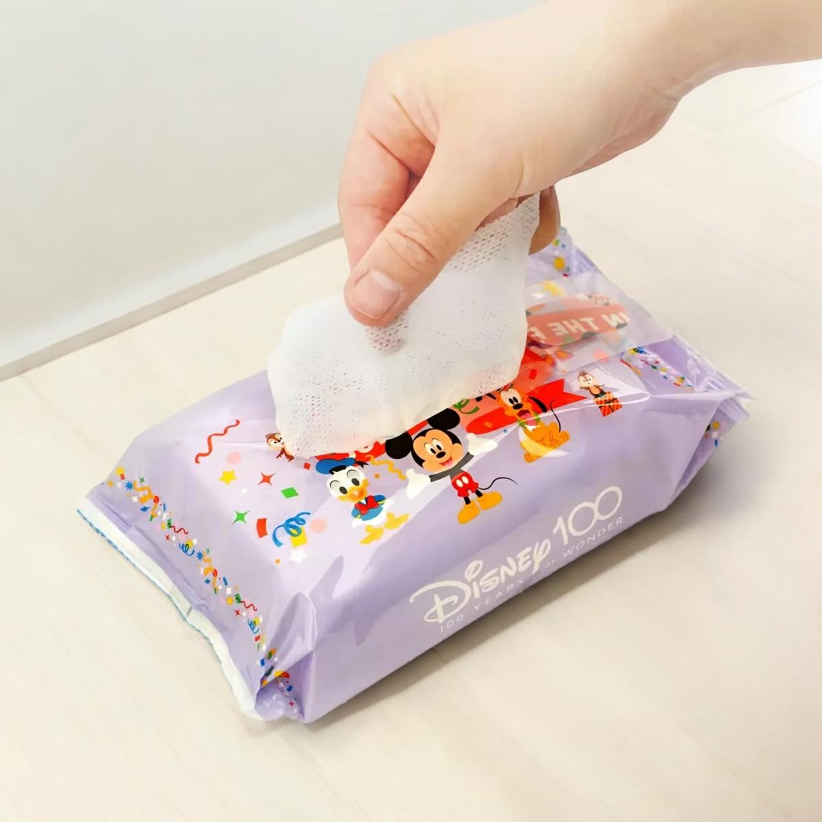 Amazon.co.jp: 水99% 手口ふき 80枚入x15個（1200枚） ディズニー