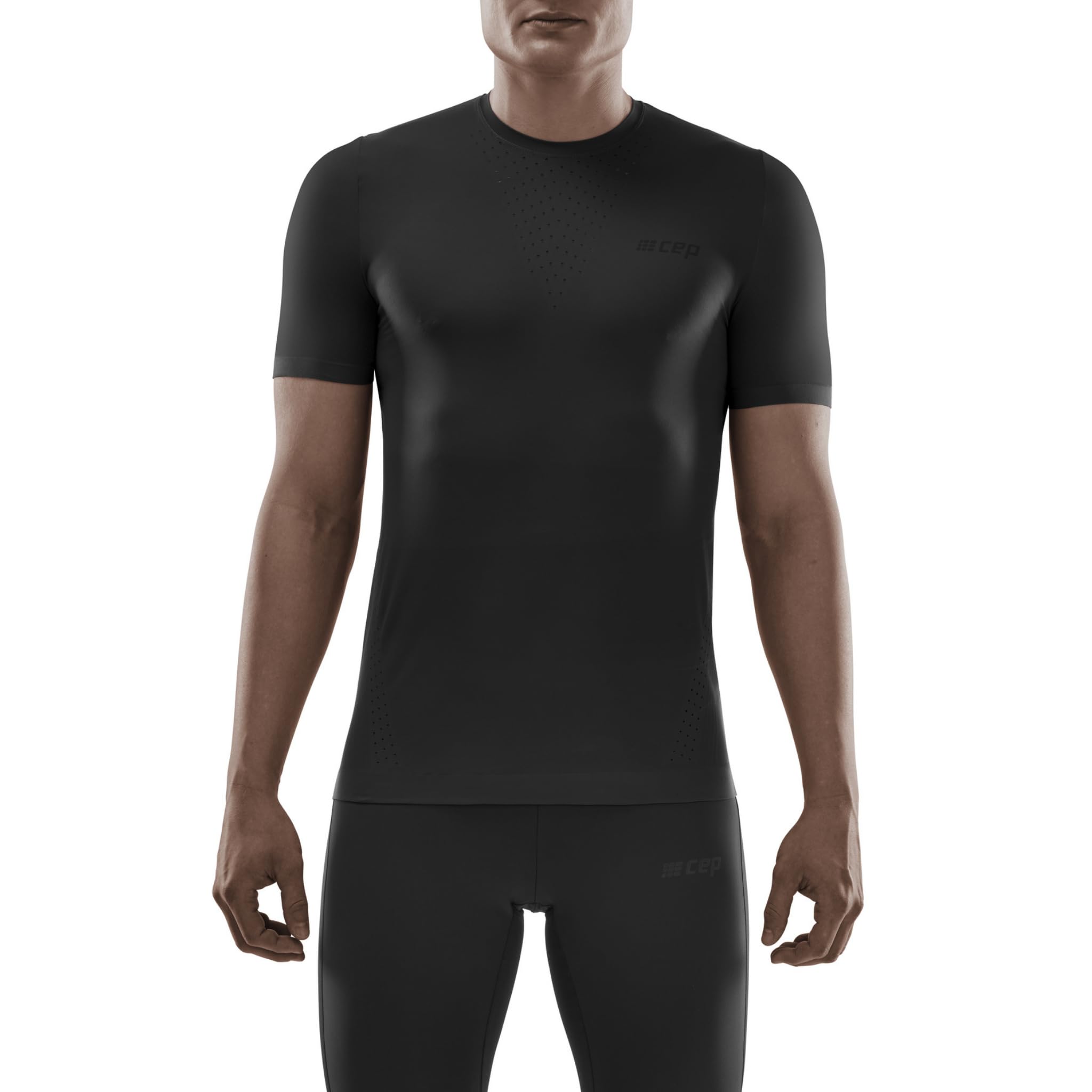 CEP – Run Ultralight Shirt Short Sleeve für Herren | Atmungsaktives Kurzarm Laufshirt mit perfektem Black | Größe M