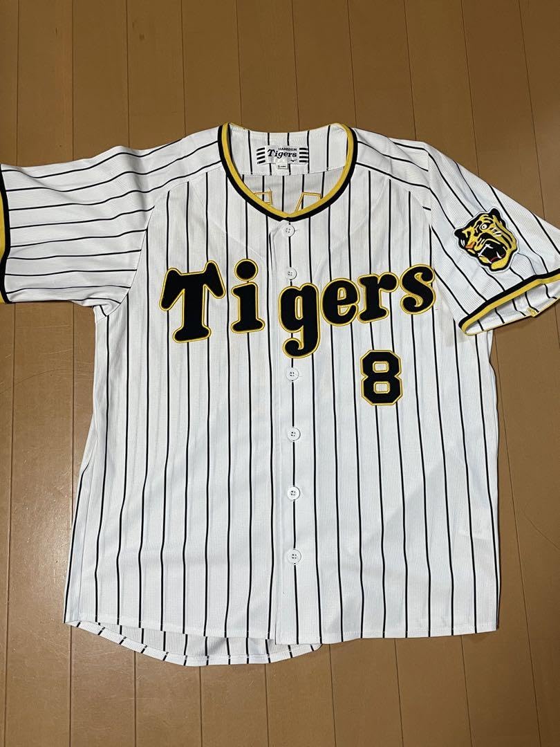 Amazon.co.jp: 超阪神タイガース 佐藤輝明 Sレプリカユニフォーム