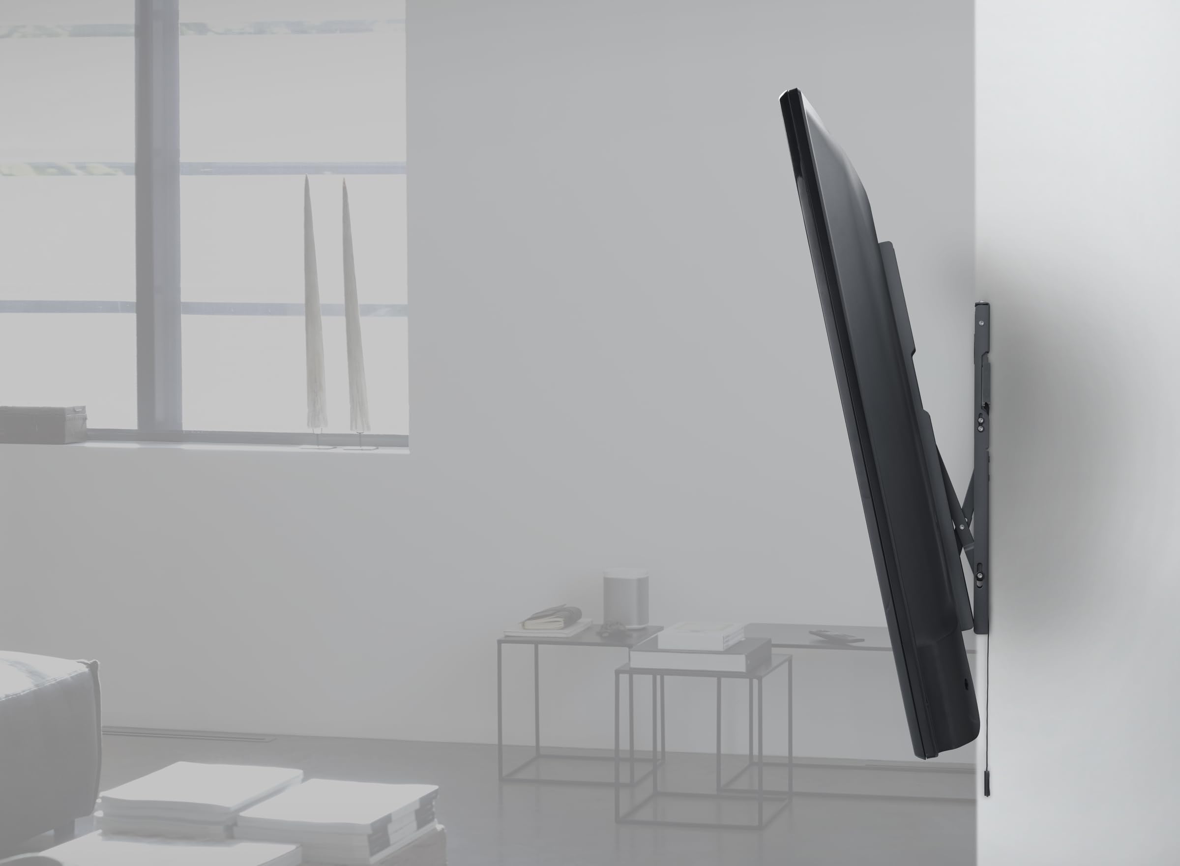 One For All Soporte de Pared Inclinable para TV (WM6422)