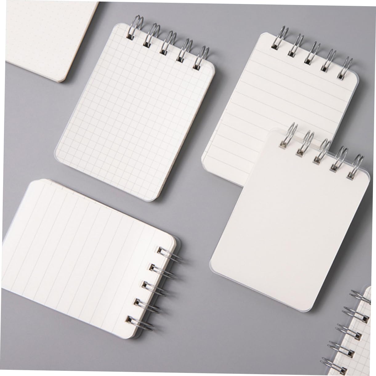 HOMSFOU 4 Set Mini Taccuino Portatile Quaderno A Righe Universitarie Quaderni Per La Scuola I Quaderni Pianura Blocco Note Compatto Per Ufficio Piccolo Mini Taccuino Carta Bianca 4 Pezzi*4