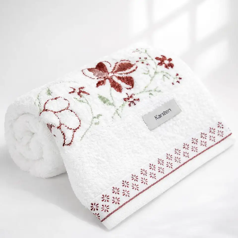Toalha de Banho Karsten Yuna 100% Algodão - Barra Floral Brilho Grossa Macia Antipilling - 70 x 135 (Branco 01/28)