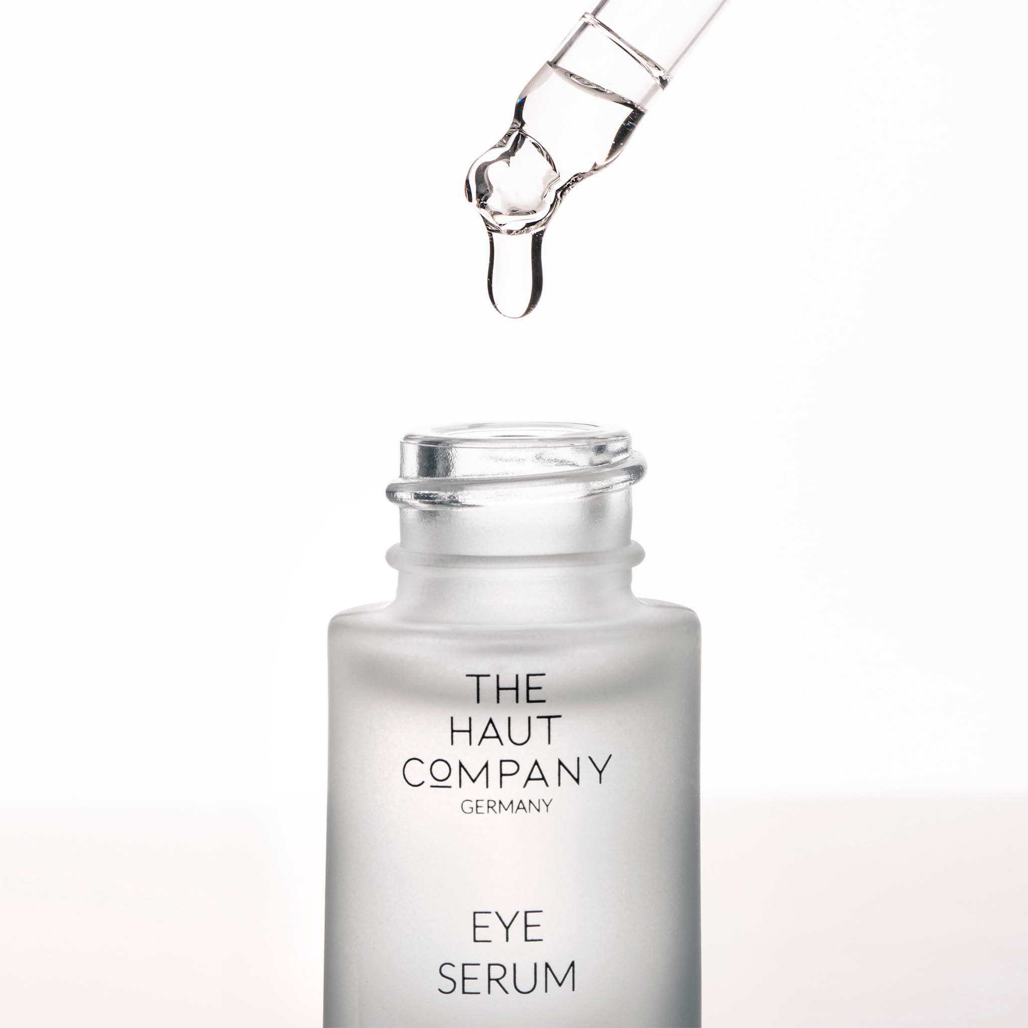 15ml Augen Serum - 5% Niacinamide und Süßholzwurzelexktrakt - Fältchen, Krähenfüße und Tränensäcke - Augenringe werden aufgehellt - Made In Germany