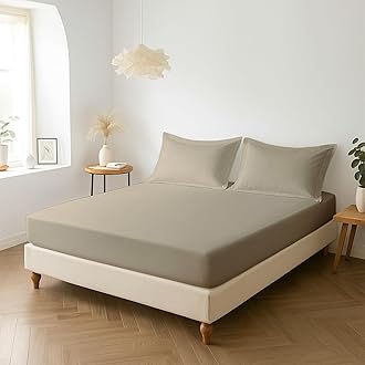 Pizuna Percale Fitted Sheet King Size 160x200 cm with 2 Pillowcases, Simply Taupe, 100% Long Staple Cotton, Crisp Percale Weave, Fitted Bed Sheets with 40 cm Deep Pocket