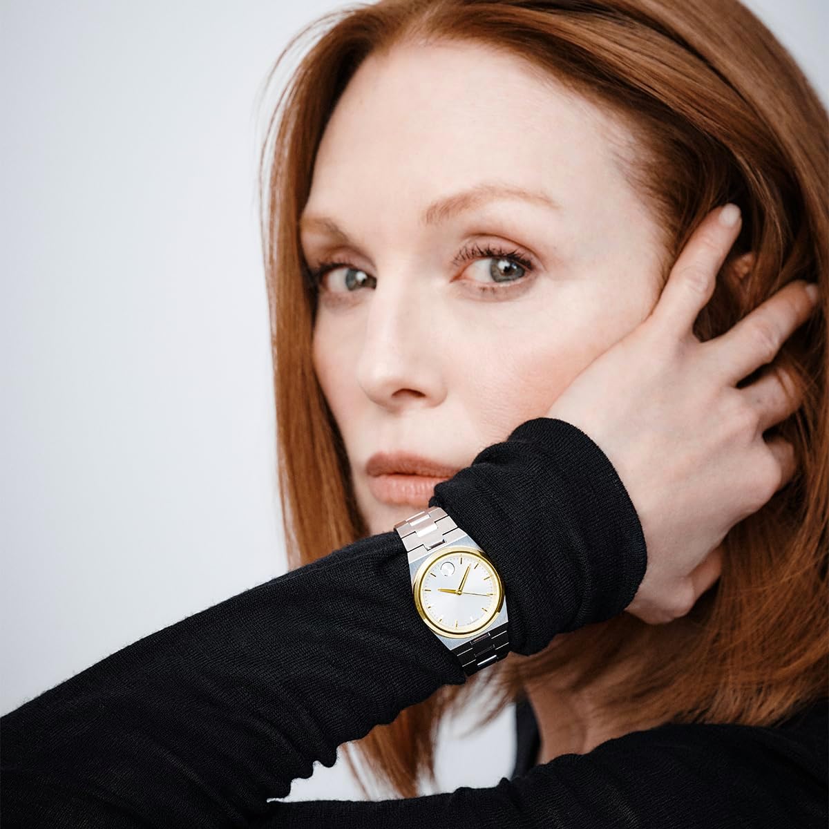 Movado Women's Bold Quest Mini 28mm Watch, Swiss Quartz Movement, Stainless Steel Case and Bracelet, Signature Dot, Modern Petite Luxury Timepiece - Image 4