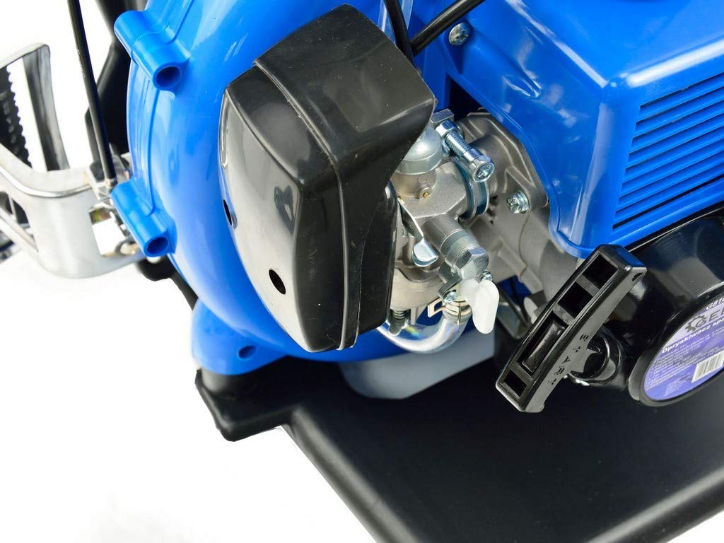 Close-up of the engine's carburetor area on the Geko G81080 duster.