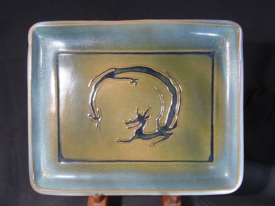 Amazon.co.jp: 能穴焼 年皿 辰 平成十二年（20）二代林茂松作 縦