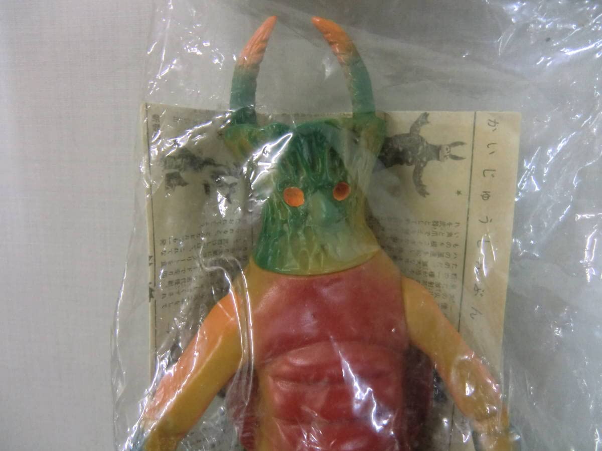 Amazon.co.jp: KKマルサンのウルトラ怪獣シリーズ ○ トルトス海人（赤