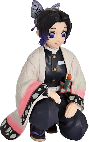 SEGA - Demon Slayer Kimetsu no Yaiba - Figura de Posada PM - Shinobu Kocho (Reunión de Hashira)