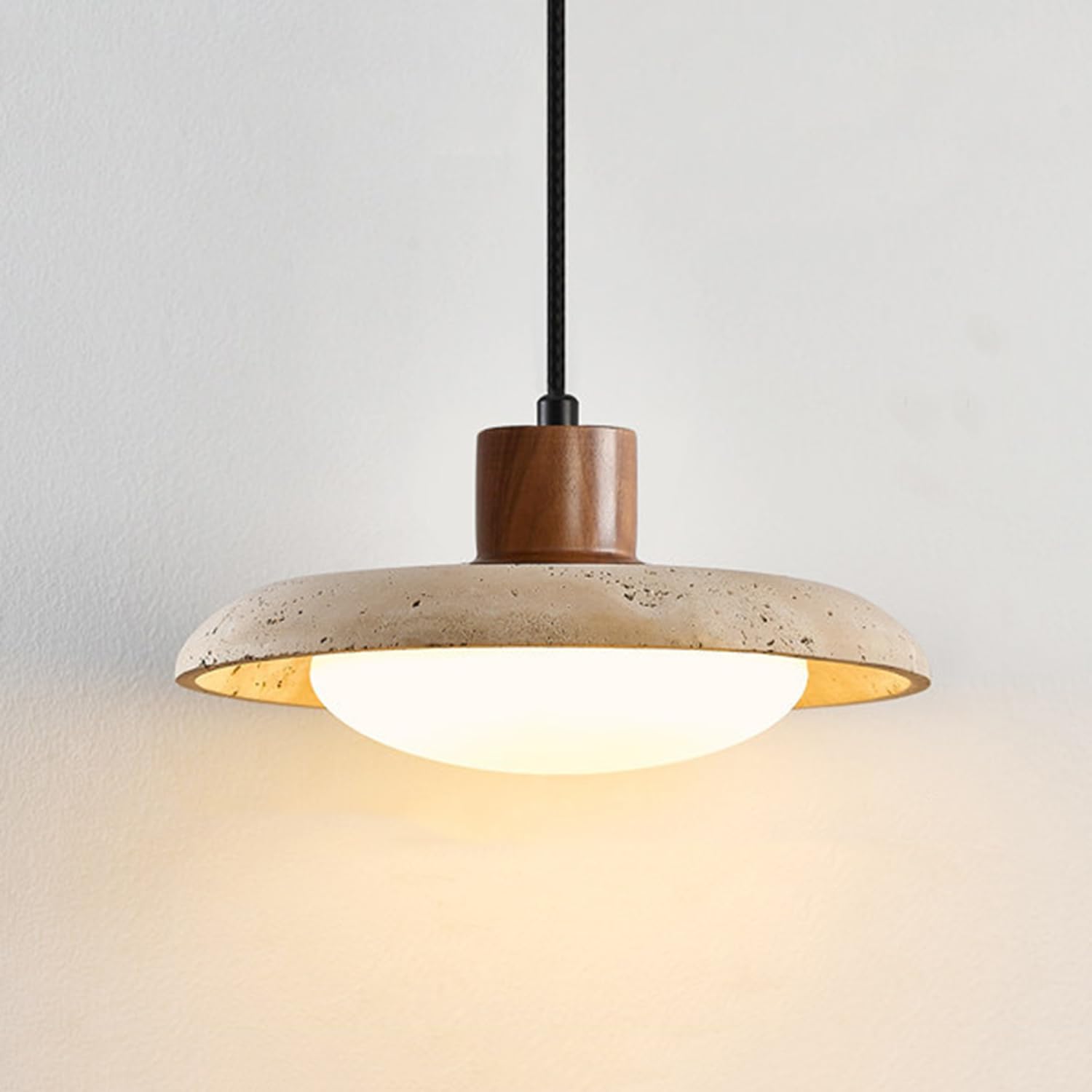 Suspension travertin style wabi-sabi et bois pour îlot de cuisine - 8