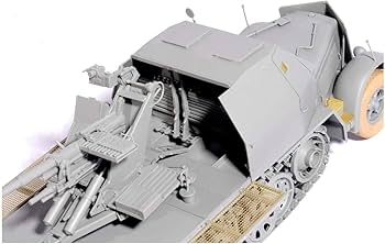 (未使用･未開封品)　ドラゴン 1/35 第二次世界大戦 ドイツ軍 Sd.Kfz.7 8トンハーフトラック&amp;s.FH18榴弾砲 プラモデル DR6918 bt0tq1u Amazon | ドラゴン 1/35 第二次世界大戦 ドイツ軍 Sd.Kfz.7 8