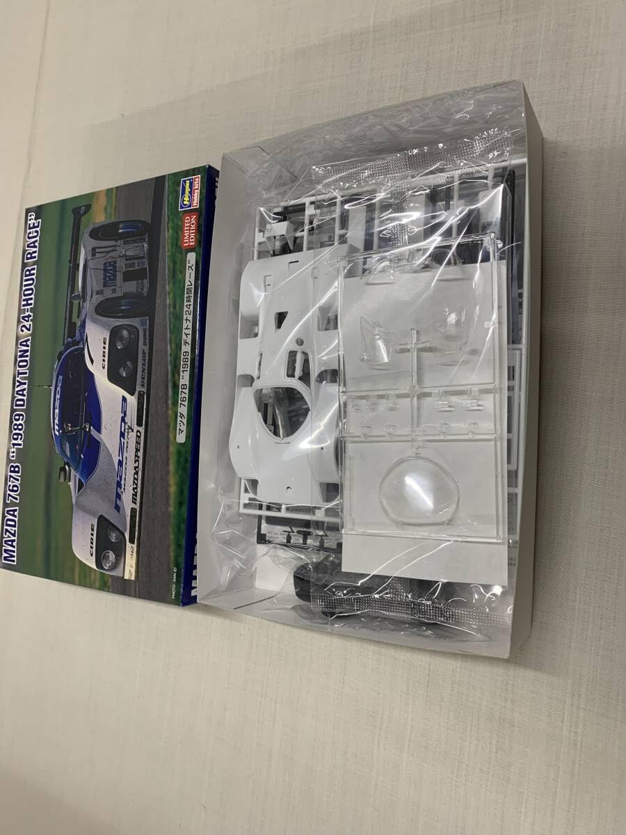 Amazon | 1：24 マツダ767B ”1989デイトナ24時間レース