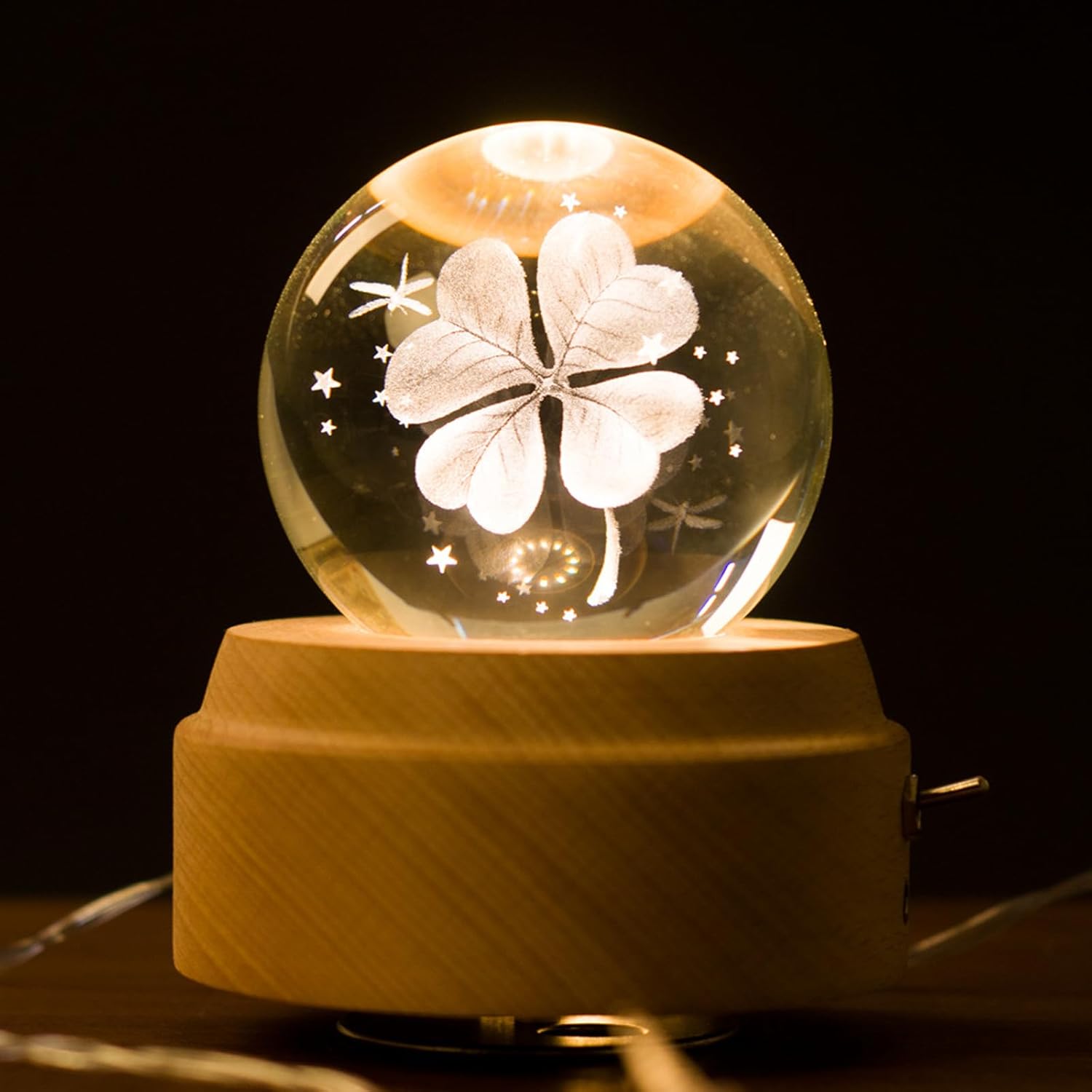 3D Crystal Ball Music Box, LED Four Leaf Clover Crystal Ball Gift 4 Leaf,Decorative Creative Gift Luminous Crystal Ball with Projection LED Light and Rotating Wooden Base for Christmas/Birthday/Party