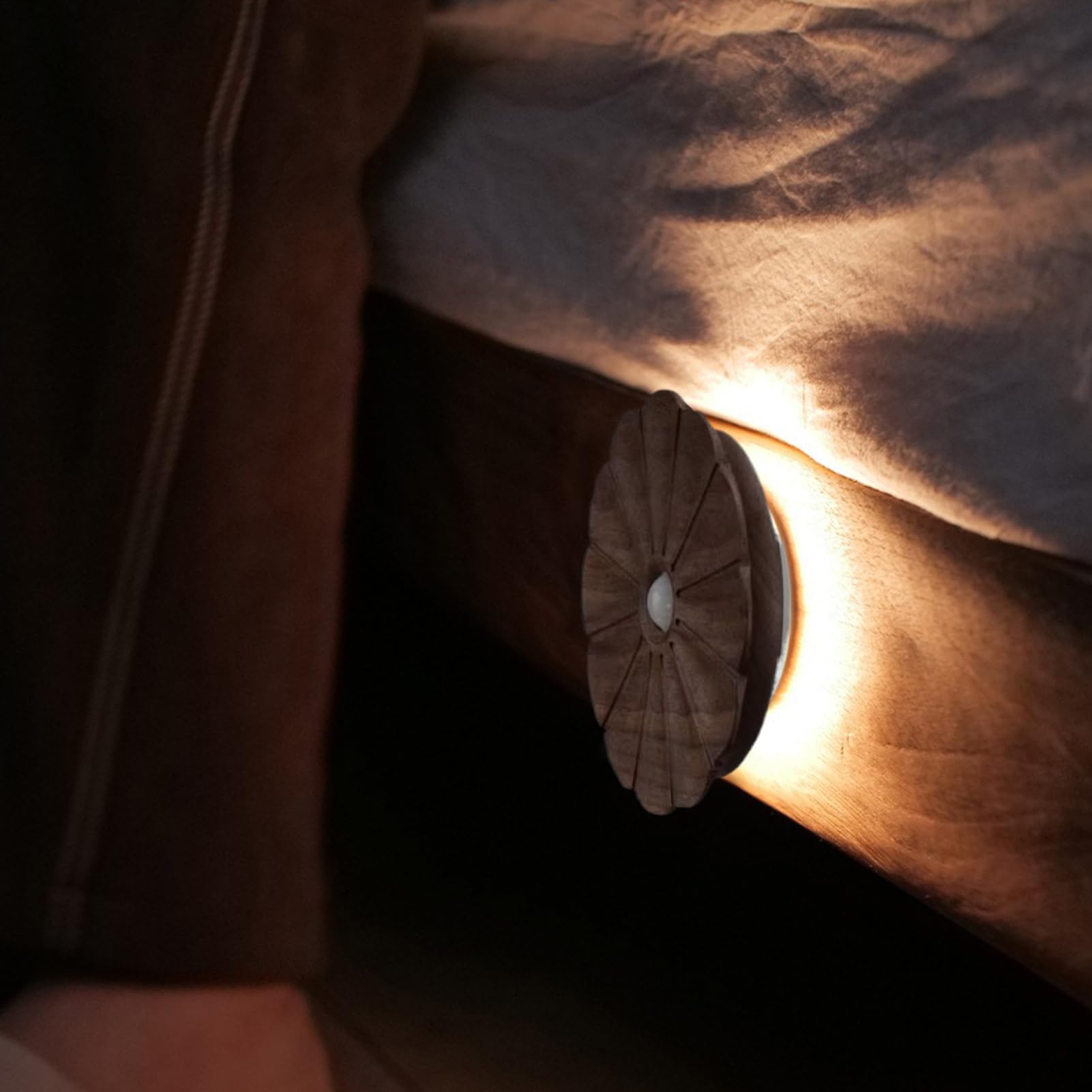 Mini lampada da parete a LED, luce notturna attivata dal movimento, per armadio, illuminazione a luce soffusa con energia, tecnologia a sensore efficiente, per camera da, corridoio, bagno