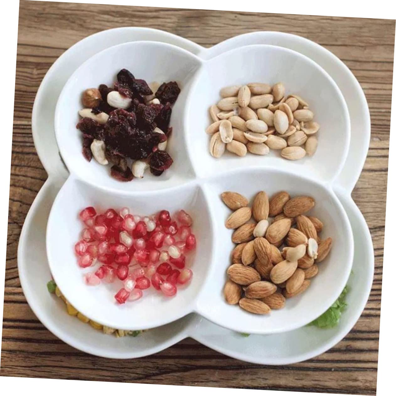 Assiette Compartimentée Surface Lisse Facile à Nettoyer en Céramique Blanche 4 Compartiments pour Snacks et Gâteaux ou Cantine