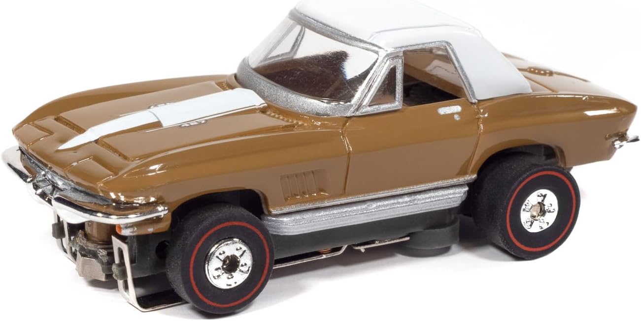 Auto World SC431-2BRN Thunderjet 1967 Chevy Corvette HO Scale Slot Car - Chocolate