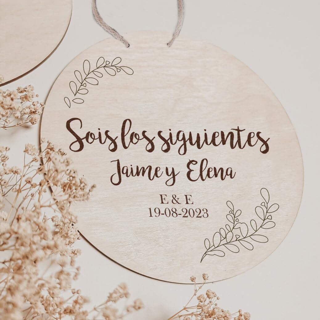 Placa Sois los siguientes de madera personalizada con nombres Cartel detalle para boda invitados Futuros novios Regalos únicos originales celebración Círculo