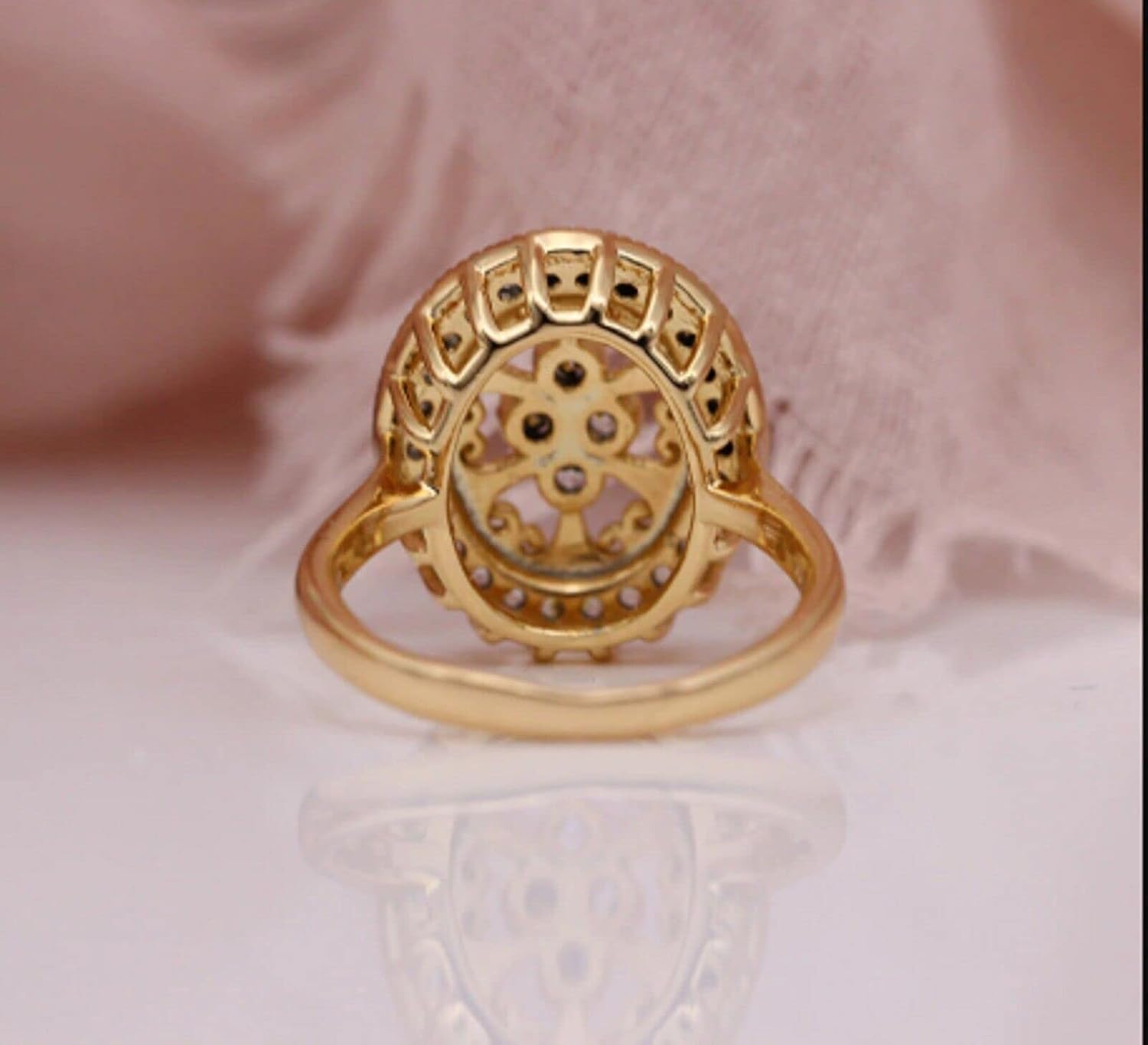 Phoenixjewel 1Ct Round Cut Diamond Art Deco Wedding Unique Halo Ring For Women Vintage Engagement Ring 14K YellowGold Plated 925 Sterling Silver Handmade Wedding Customized Proposal Rings Gift For Her