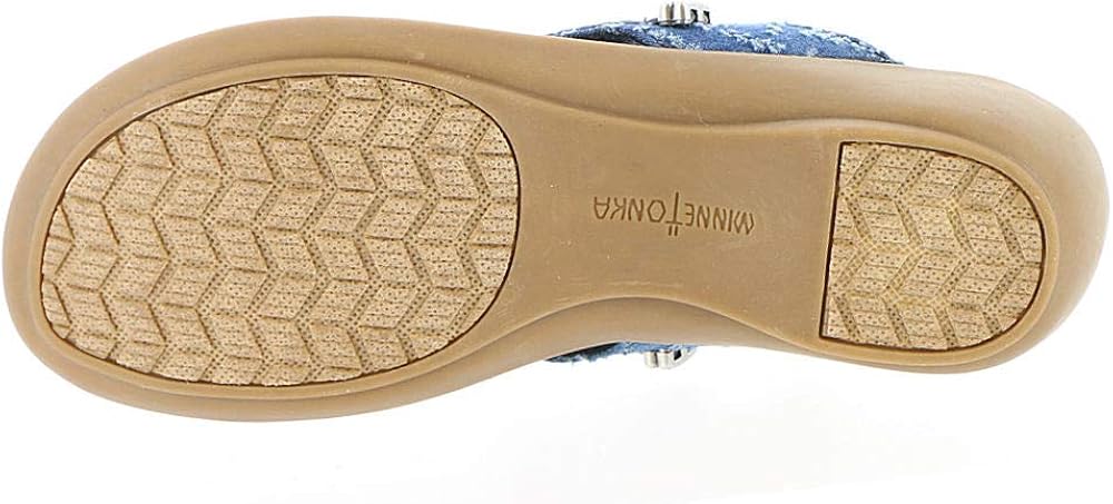 Minnetonka Silverthorne Thong Womens Sandal