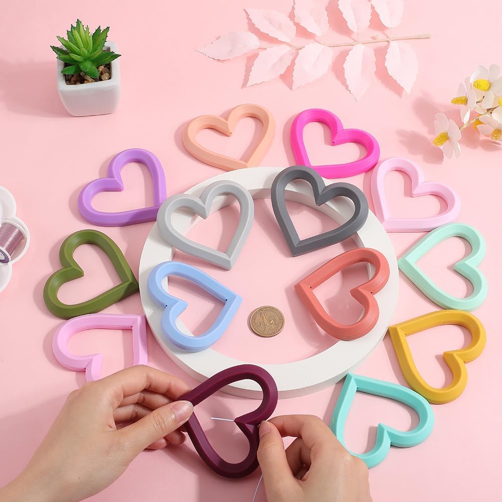 16Pcs 16 Colors Silicone Heart Beading Ring Silicone Bead Rings Colorful Keychain Beadable Focal Loop with Holes Bead Connectors for Jewelry Making DIY Pen Keychains Car Charms Hanging Craft