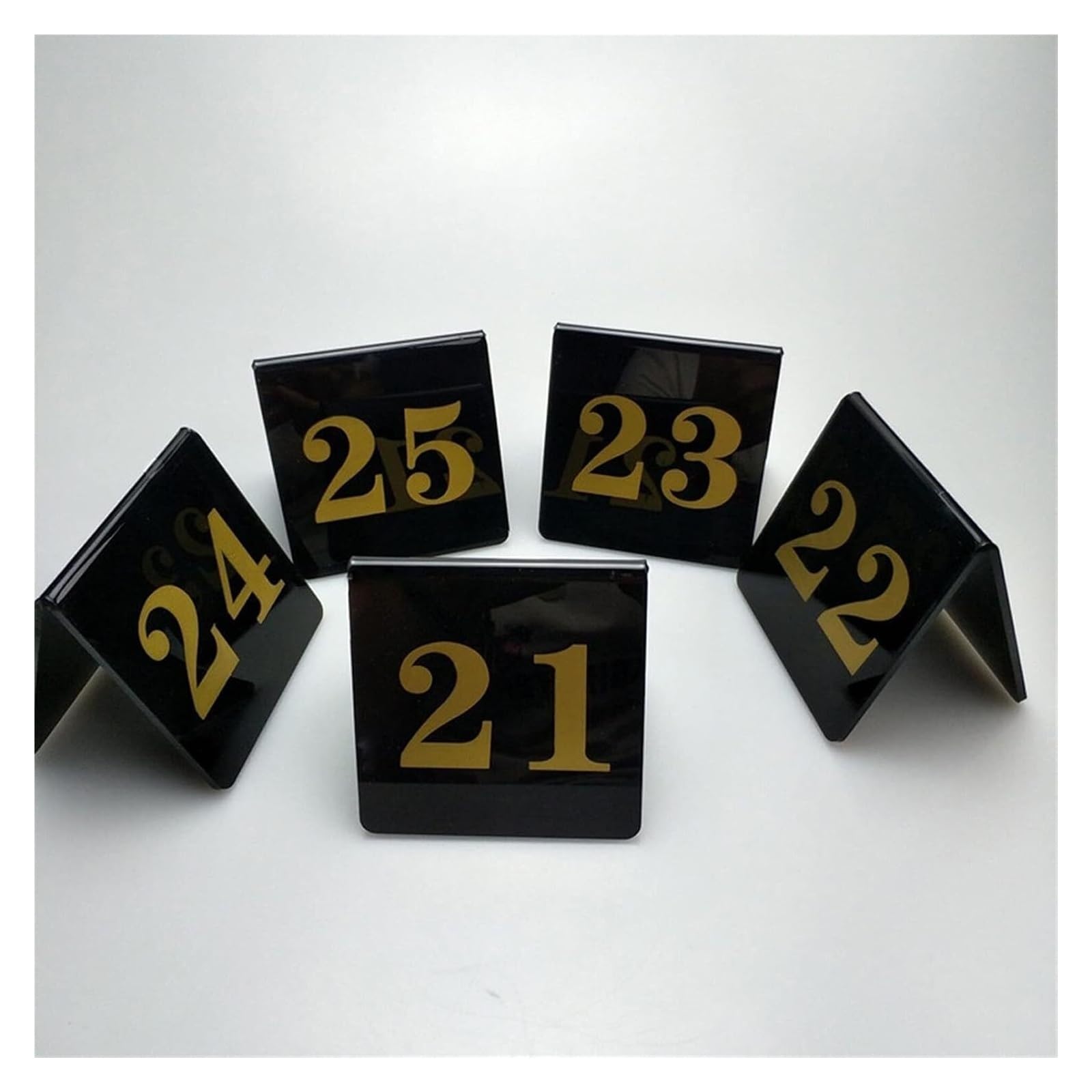 Numery stołów, Numery stołów akrylowe w stylu namiotu, czarne, 3,1 x 3,1 x 3,1 cala, wiele opcji(91-100)