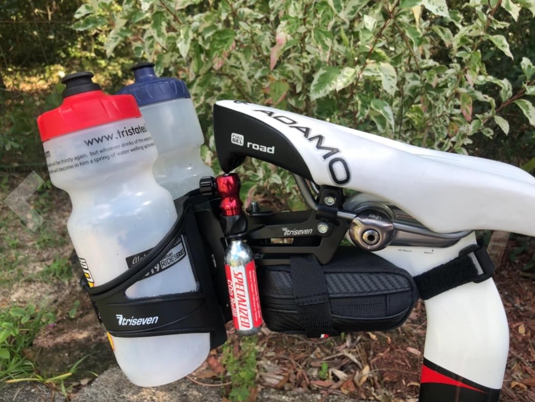 Triseven Flaschenhalter Fahrrad - Getränkehalter Fahrrad - 4 Teiliges Set mit Sattelkäfighalter, 2 Trinkflaschenkäfigen und Werkzeugtasche - Bike Cup Halter for Trinkflasche - Ohne Trinkflaschen