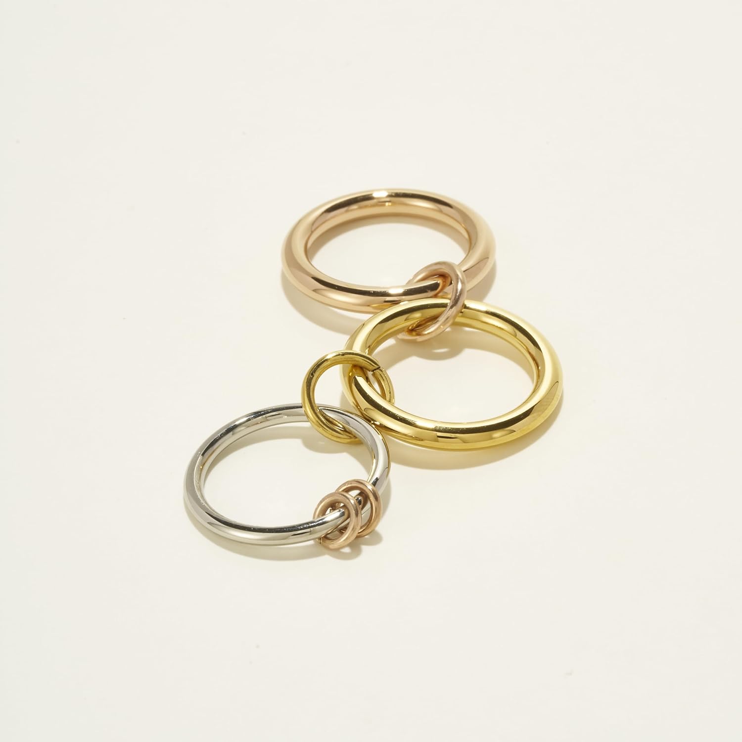 Shapes Studio Trio Linked Ring, stackable Ring, Minimalism style for women, Never Tarnish