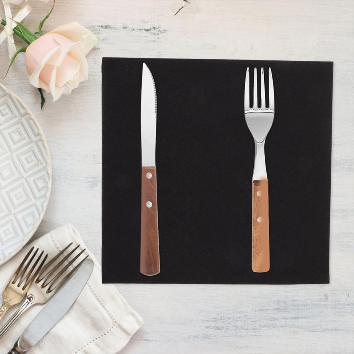 100 Piezas Servilletas de Papel Desechables Negras, Elegantes y Gruesas, para Cenas y Reuniones, Resistentes a Fugas y Amigables Piel, Ideales para Bodas y Eventos