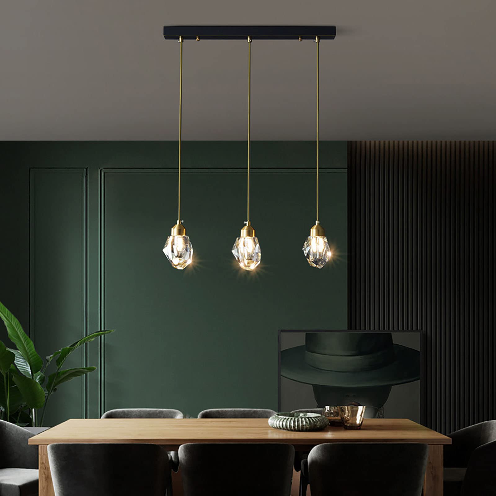 Ventilateur de plafond avec 3 lampes suspendues pour éclairer votre cuisine