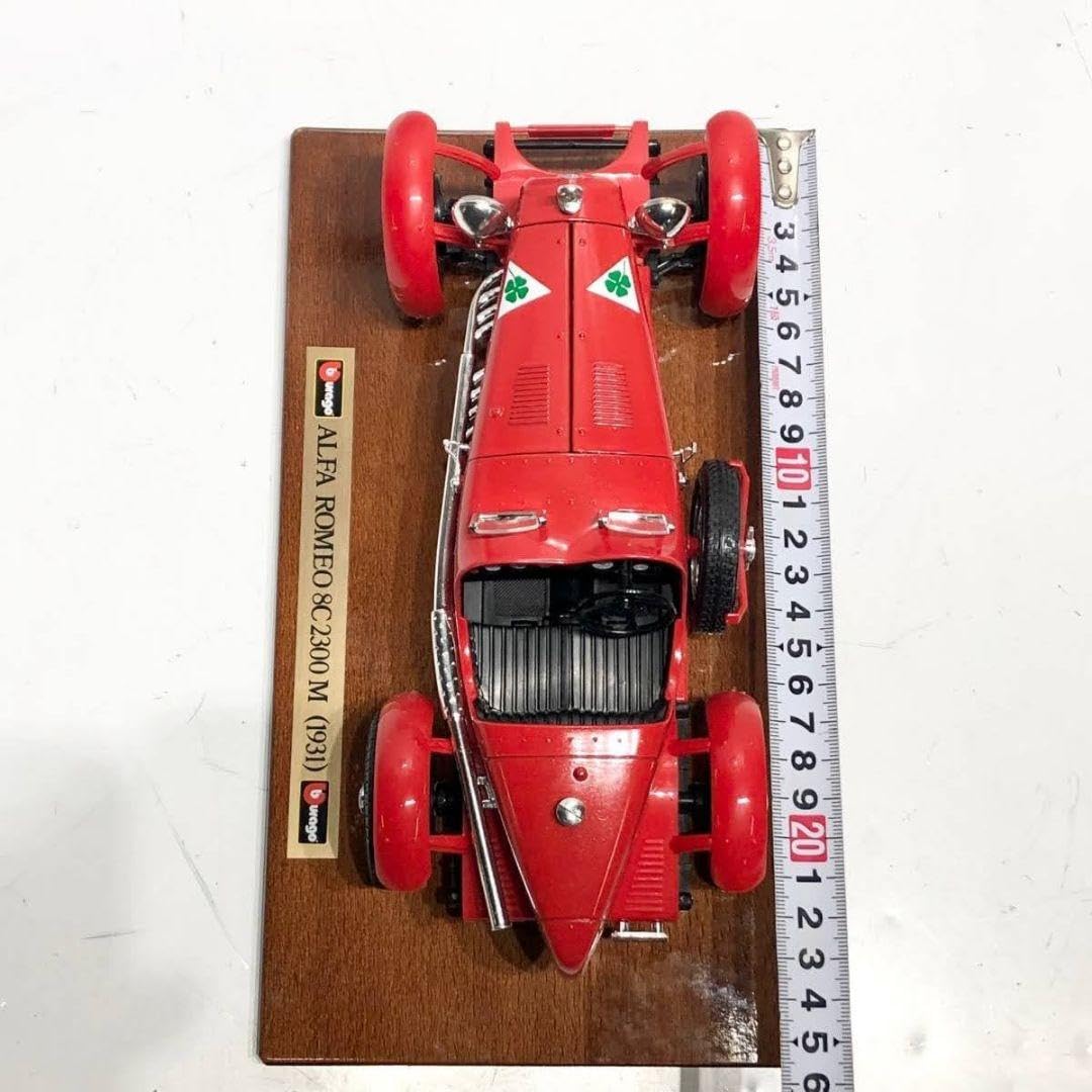ALFA ROMEO 8C 2300 MONZA 1/18 BURAGO Modèle 1931 Comme neuve Boite d