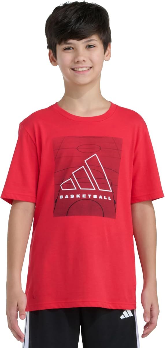 Camiseta de manga corta con temática deportiva para niño