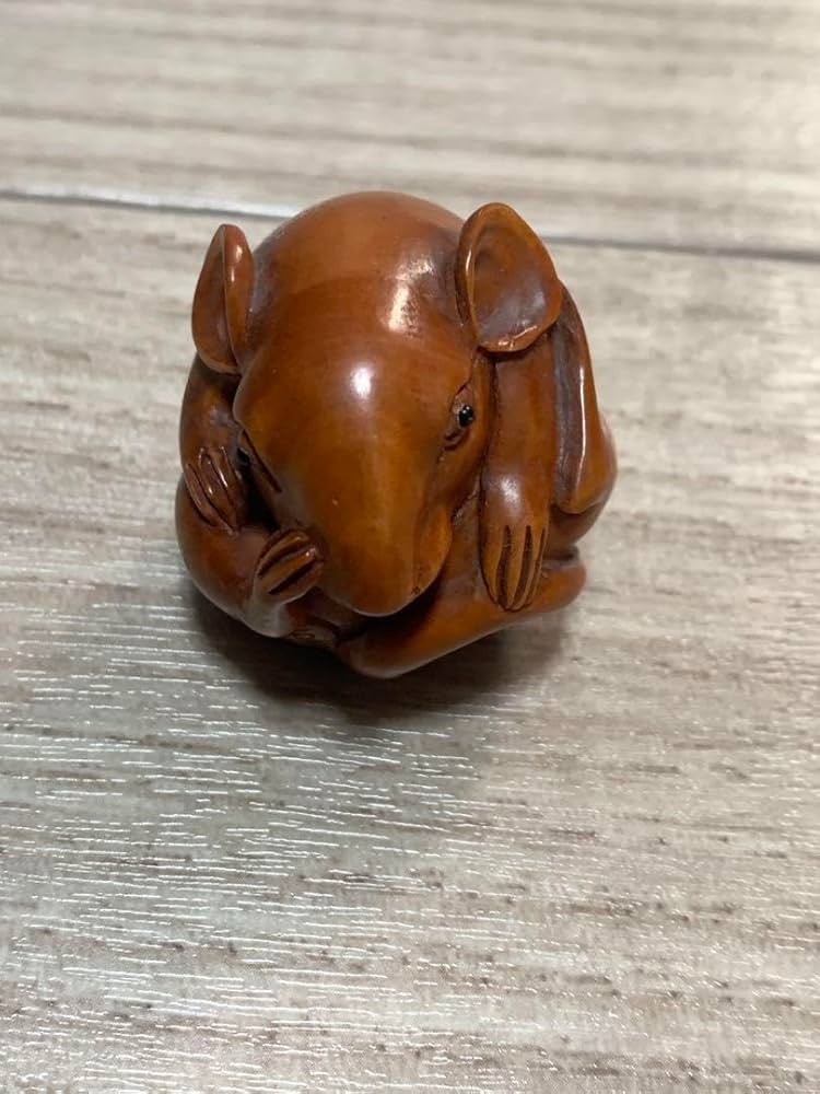 【K4675】未使用 ネズミ 友忠 本根付け ストラップ 箱付き 鼠 縁起 Amazon.co.jp: [梅都工房] 干支 根付 黄銅製 子・鼠・ねずみ