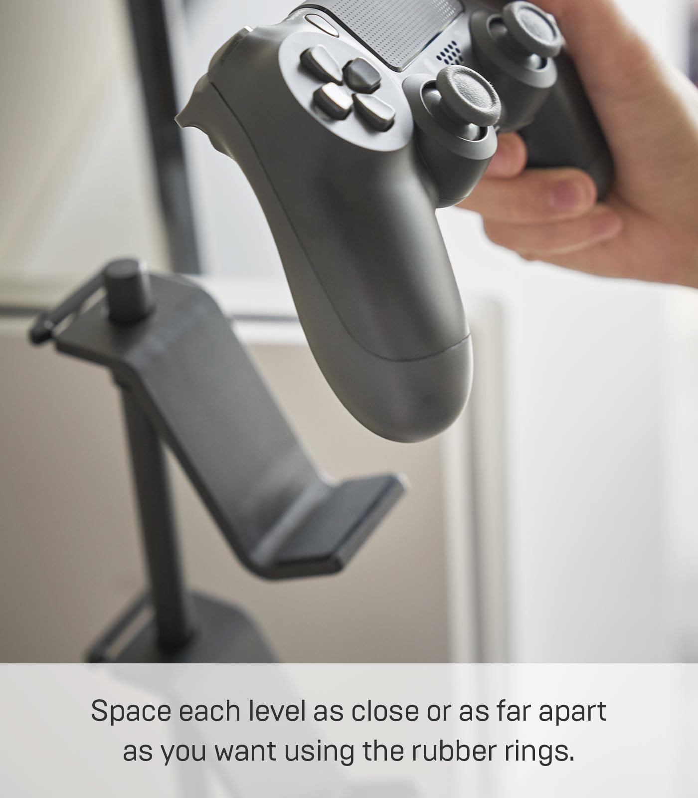 YAMAZAKI Home - Supporto universale regolabile per controller di gioco, colore: Nero