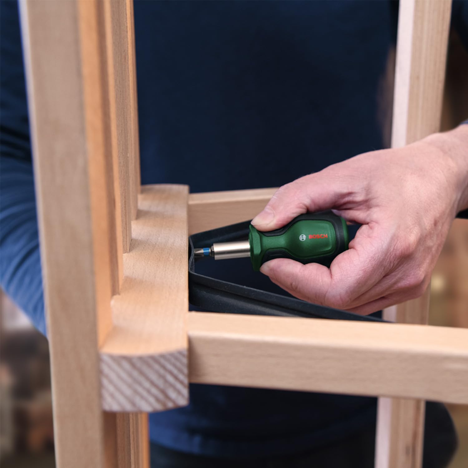 Bosch handgereedschap-adventkalender 2024, 33-dlg (set met bit-ratelschroevendraaier T-greep, precisie-schroevendraaiers; compacte bit-schroevendraaier; accessoires; kurkentrekker; opbergetui Bosch handgereedschap-adventkalender 2024, 33-dlg (set met bit-ratelschroevendraaier T-greep, precisie-schroevendraaiers; compacte bit-schroevendraaier; accessoires; kurkentrekker; opbergetui
