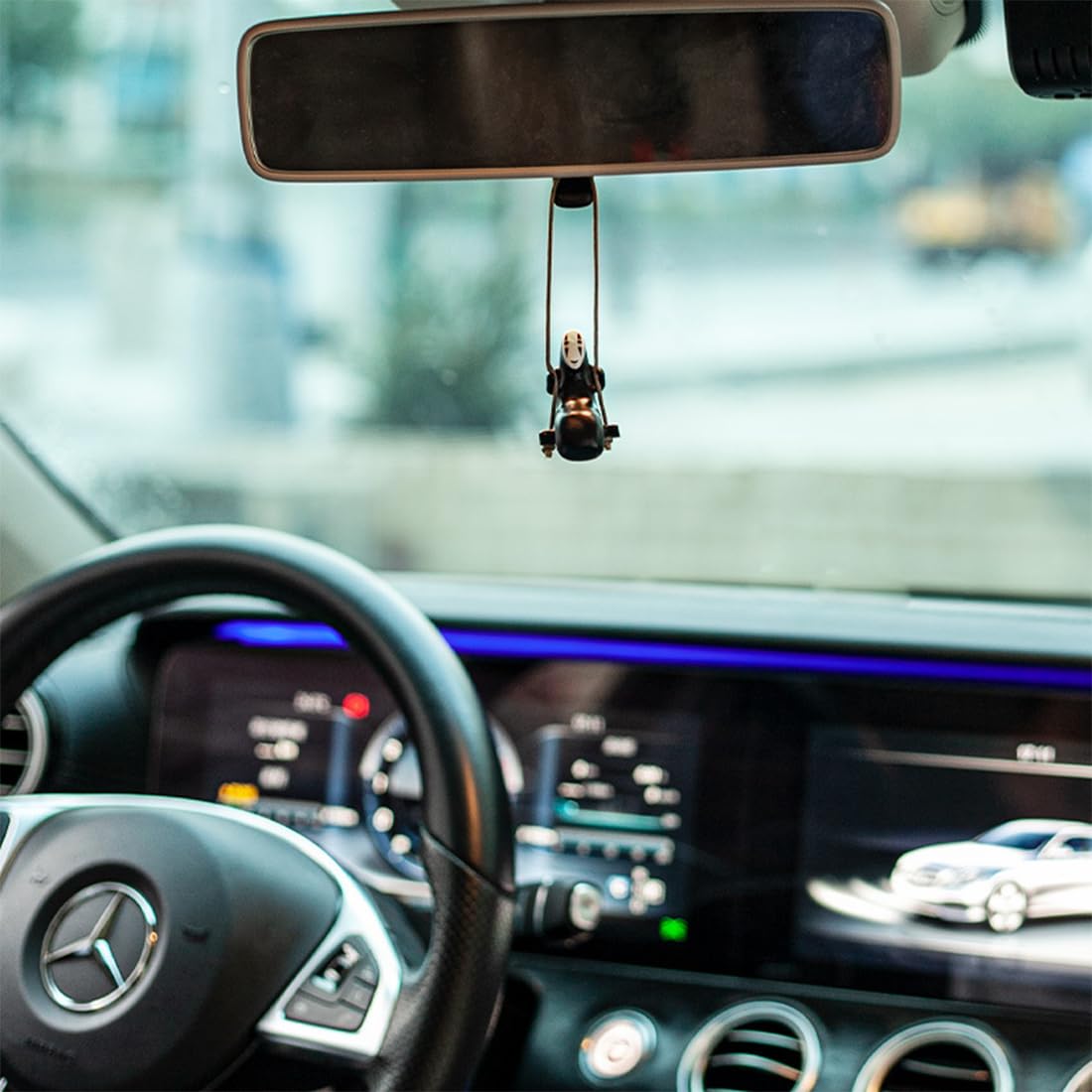 Ciondolo per Specchietto Retrovisore Auto Senza Volto, Accessori da Appendere Auto, Ornamenti per Auto Interni, Decorazione per Specchietto Auto, Accessori per Auto Creativa