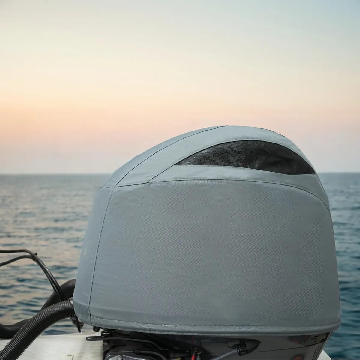Oceansouth Coperture ventilate su misura per motore fuoribordo Yamaha (bianco, F115B, F130A 4CYL 1,8L (dal 2015 al 2024))