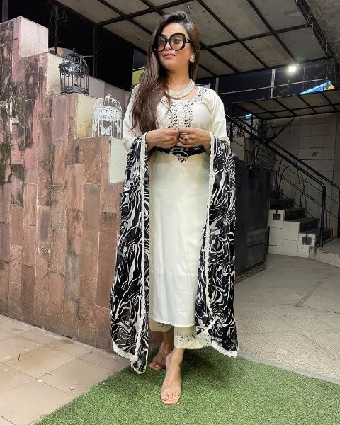 Image of Shiv Textiles Women Kurta Sets for Women