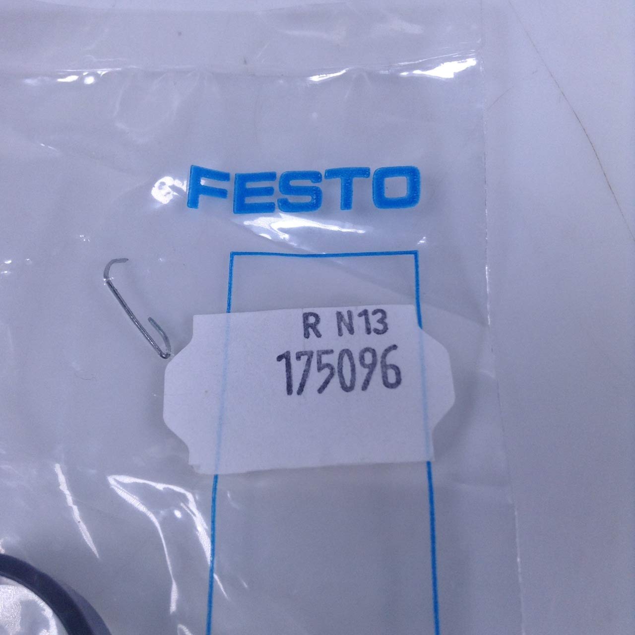 sendai96ページ ZX-25R Standard vs SE Variants - List of FIVE Differences