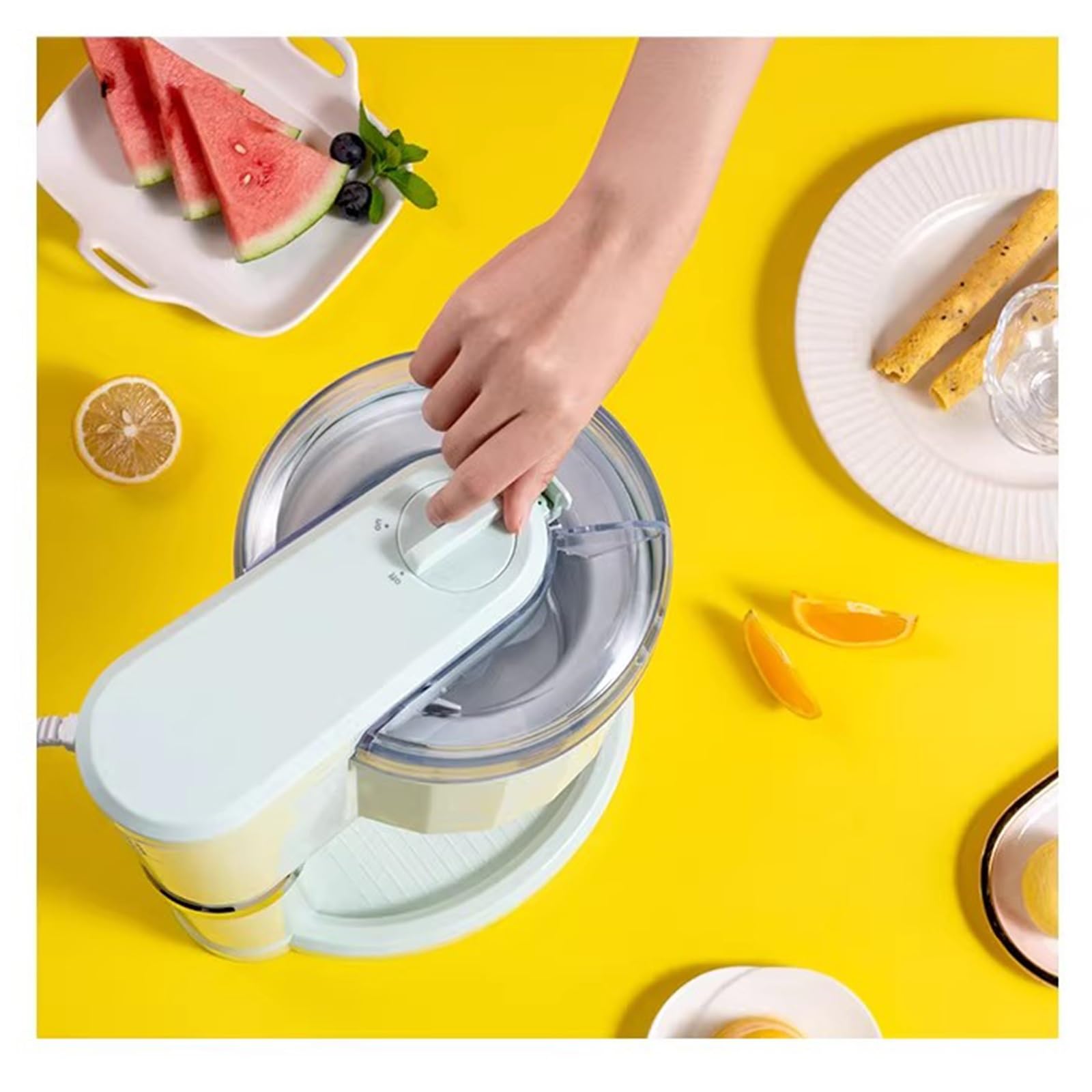 Machines à glace Machine à crème glacée Petit cornet de yaourt aux fruits fait maison entièrement automatique