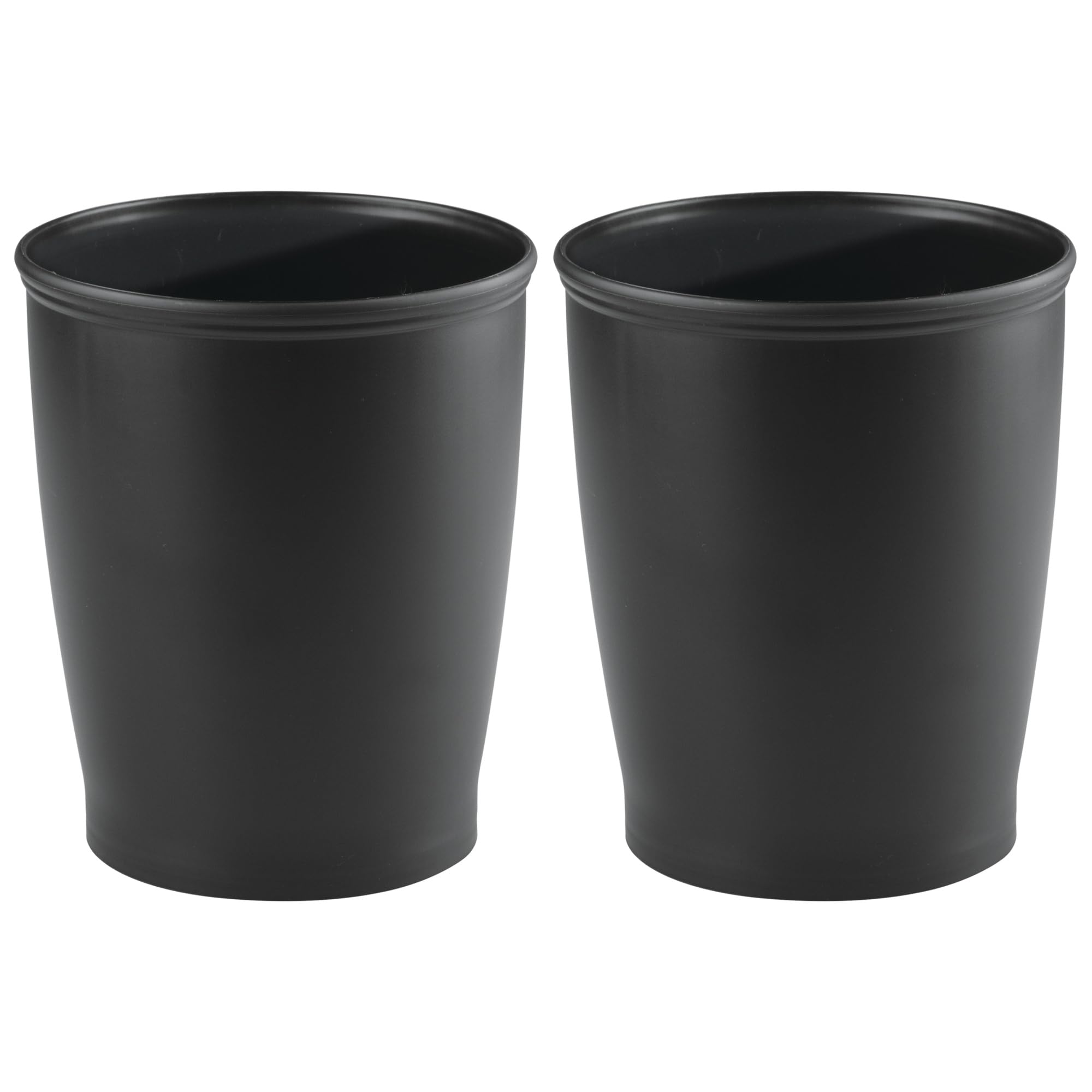 Poubelle de salle de bain noire iDesign en plastique pour un espace propre